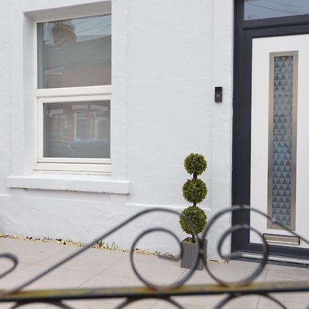 Outstanding Modernised 3/4 Double Bedroomed House Littlehampton Ngoại thất bức ảnh